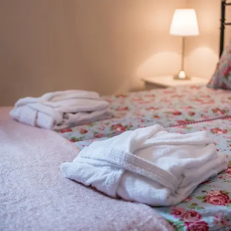 Bed and breakfast Platanos Kuria 3*
